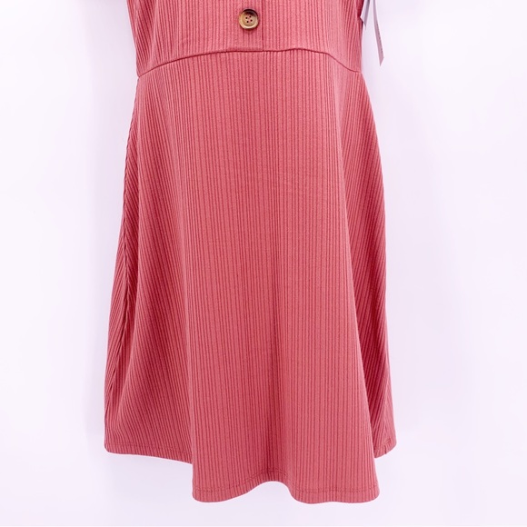 NEW Just Fab Short Sleeve Dress Size Small - Picture 4 of 9